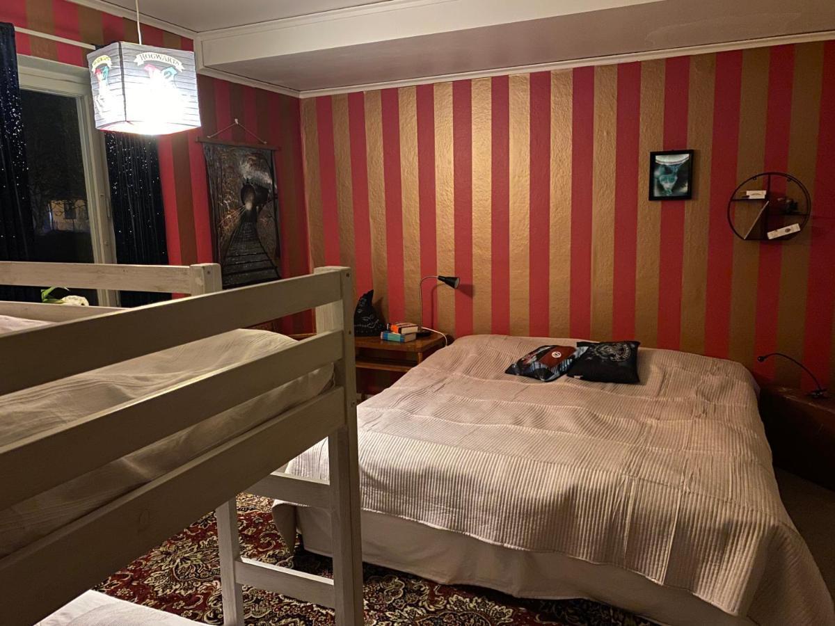 Bed And Books Pa Oesterlens Gaesthaerbaerge Glemminge Dış mekan fotoğraf