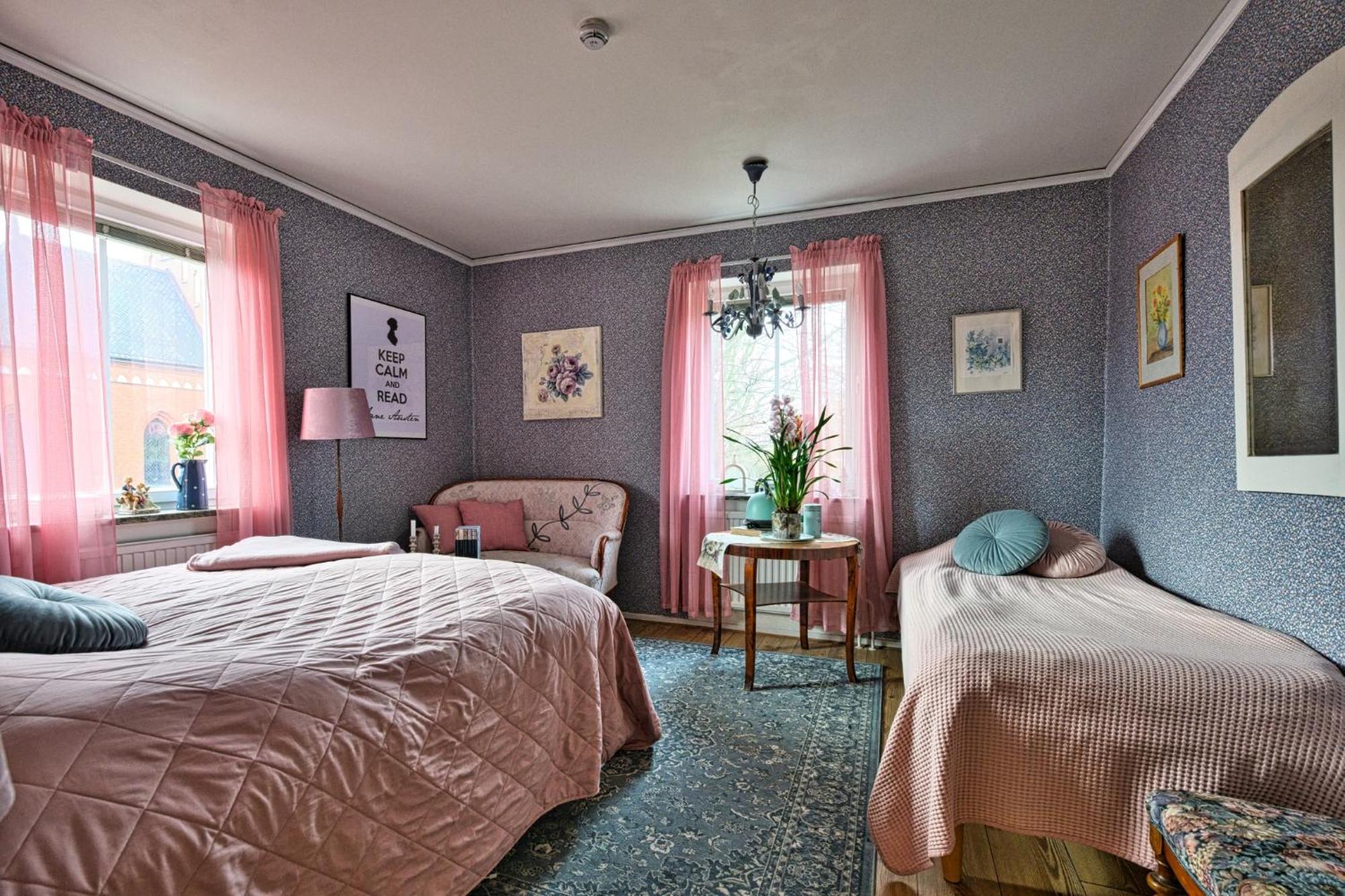 Bed And Books Pa Oesterlens Gaesthaerbaerge Glemminge Dış mekan fotoğraf